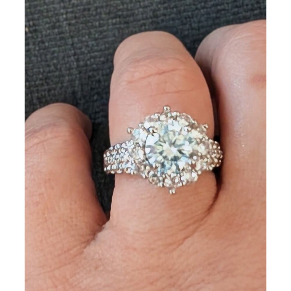 2Ct Moissanite Silver Ring with GRA Certificate - Picture 2 of 7